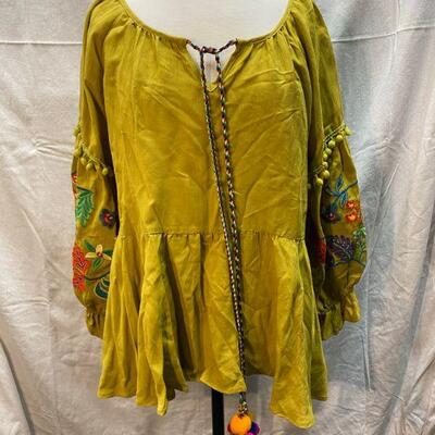 Lime Green Peasant Style Blouse w/ Embroidered Floral Sleeves YD#020-1220-02004