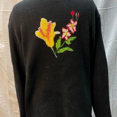 Storybook Knits Button Front Hand Knit Floral Black Sweater Cardigan Size Large YD#020-1220-02008