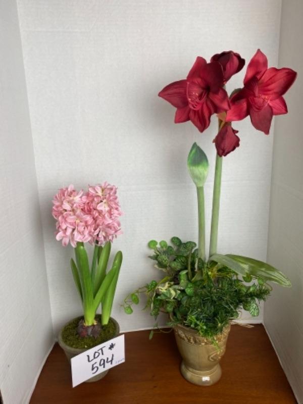 C594 Pair of Silk potted Flowers