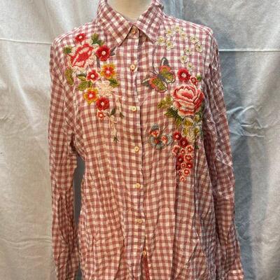 Floral Embroidered Gingham Plaid Button Front Shirt YD#020-1220-02026