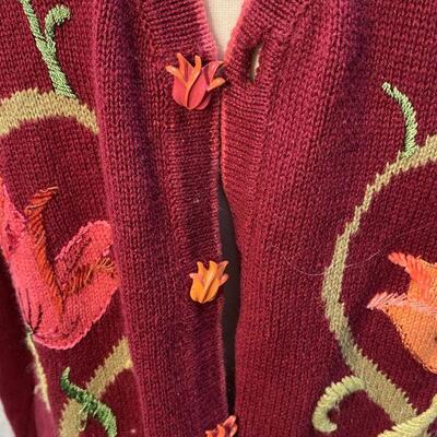 Storybook Knits Magenta Floral Tulip Embroidery Cardigan Sweater Size Large YD#020-1220-02032