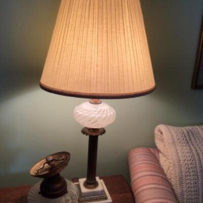 C618 Antique Opalescent Glass Lamp & Fixture