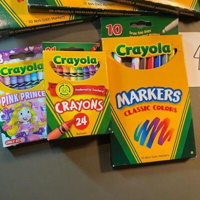 Lot 427 - Crayola lot