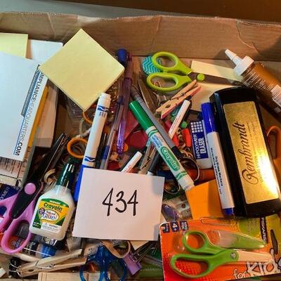 Lot 434 - office supply lot