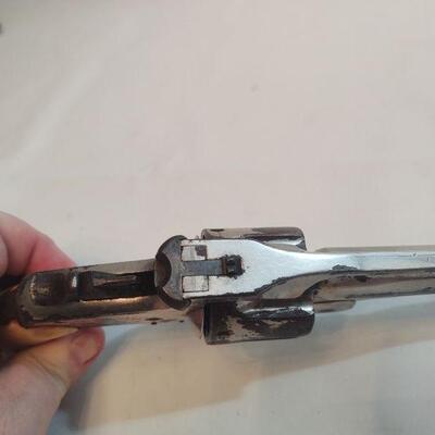 58 - Smith & Wesson Revolver