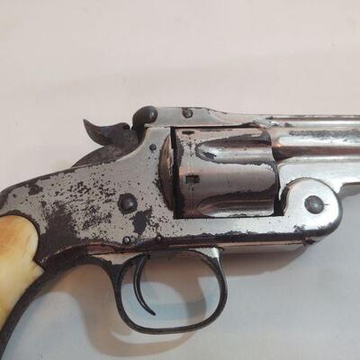 58 - Smith & Wesson Revolver