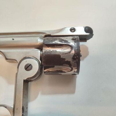58 - Smith & Wesson Revolver