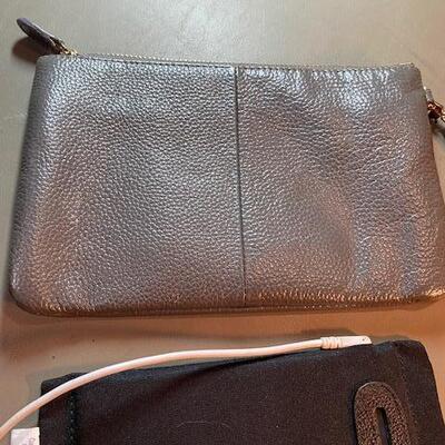 Lot 441 - power bank