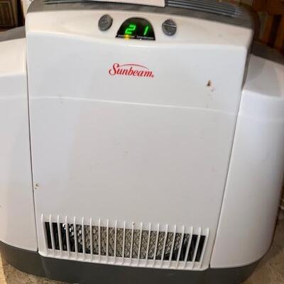 Lot 445 - Sunbeam Humidifier