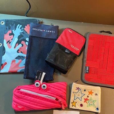 Lot 461 - organization items