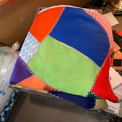 Lot 468 - fabric and batting