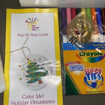 Lot 473 -  craft kits