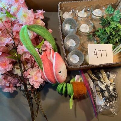 Lot 477 -   Home Dec