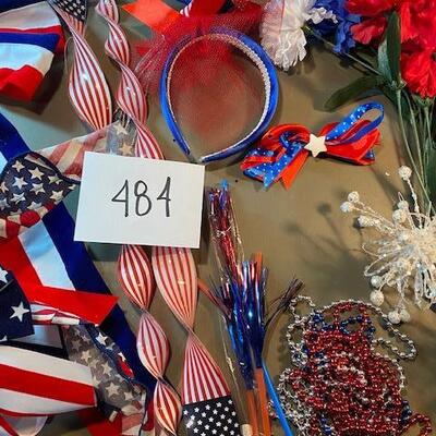 Lot 484 - 4th of July decs