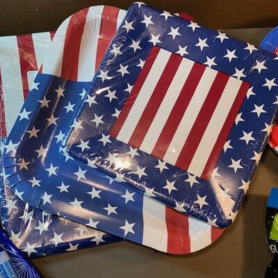 Lot 486 - 4th of July decs