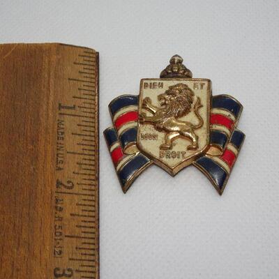 Accessocraft Lion Coat of Arms Brooch, King Richard, Dieu et Mon Droit Heraldry Pin