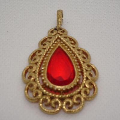 Beautiful Filigree Gold Tone Tear Drop Pendant, Orangish Red Color