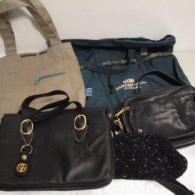 #3 Tote bags and purses