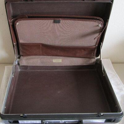 #20 Samsonite Brown Briefcase