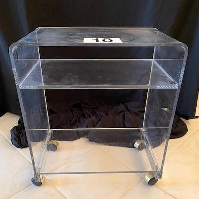 LOT#18LR: Lucite Table on Casters