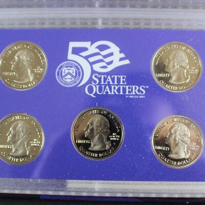 LOT#82J: 2001 50 State Quarter Proof Set