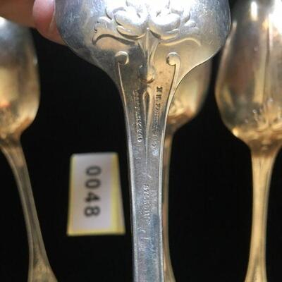 Set of 4 Tiffany Sterling Serving Spoons 278 grams. 