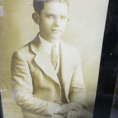 Lot 121 - Double Photos On Glass 11" x 9"