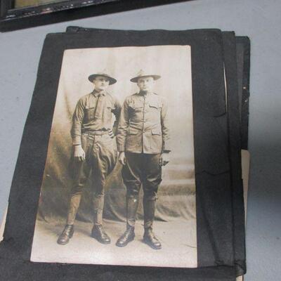 Lot 125 - Vintage Photos 