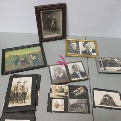 Lot 125 - Vintage Photos 