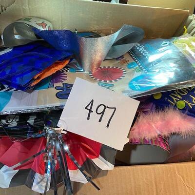 Lot 497 - Birthday party supplies