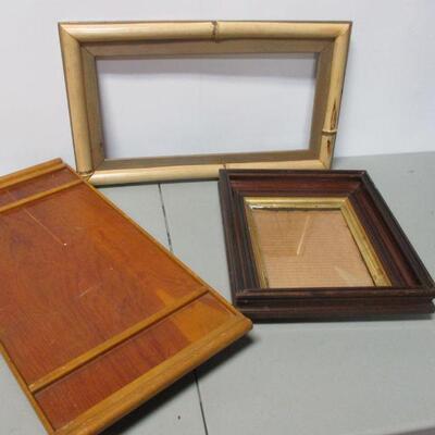 Lot 130 - Picture Frames & Bamboo Tray