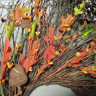 Lot 135 - Holiday & Fall Wreaths 