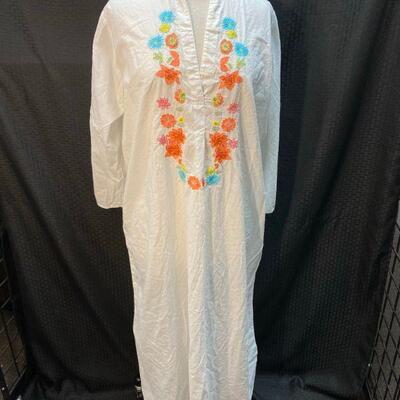 Silhouettes Flower Embroidered Cotton Night Shirt Loungewear Kaftan Size XL YD#020-1220-02059