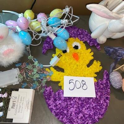 Lot 508 - Easter decor