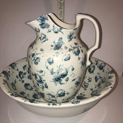 Minton Large Wash Basin & Pitcher Set Blue Roses Quality Porcelain