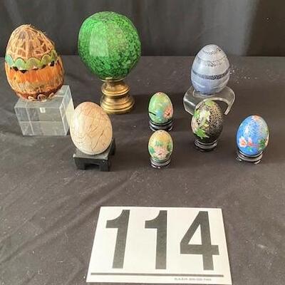 LOT#114LR: Assorted Decorative Egg Lot