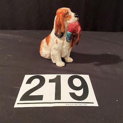 LOT#219LR: Royal Doulton Springer Spaniel w/ Pheasant