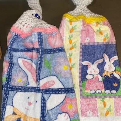 Lot 513 - Easter Decor