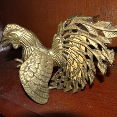 Brass Fighting Rooster Figure 