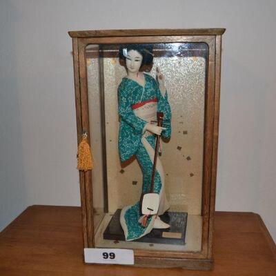 LOT 99 VINTAGE JAPANESE DOLL IN GLASS DISPLAY CASE
