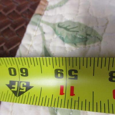 Lot 139 - Two Quilts 