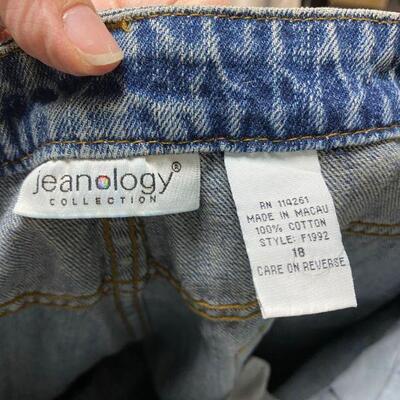 Jeanology Collection Light Blue Denim Jeans Bead Embellished Size 18 YD#020-1220-02074