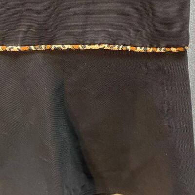 Susan Graver Style Black Elastic Waist Skirt Leopard Trim Size Large YD#020-1220-02077
