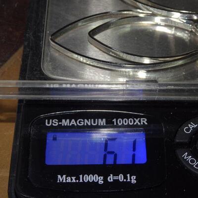 Sterling 925 Earrings 6.1 Grams Very Pretty 