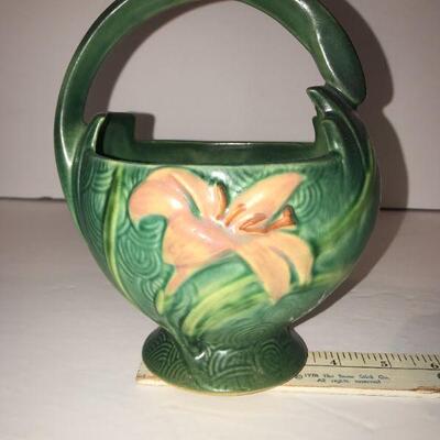 Roseville Zephyr Lily Basket & Magnolia Cigar Ashtray