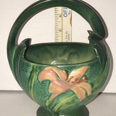 Roseville Zephyr Lily Basket & Magnolia Cigar Ashtray