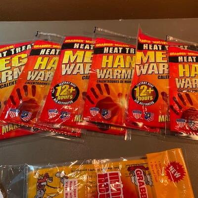 Lot 540 - hand warmers