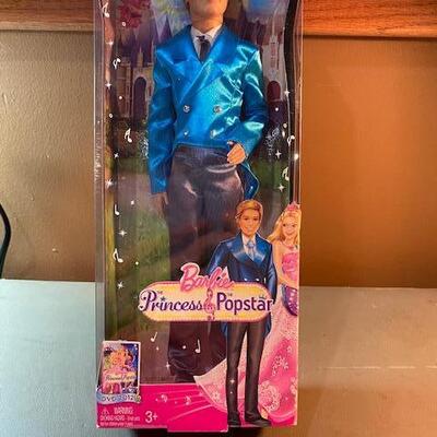 Lot 544 - Liam Barbie princess and popstar