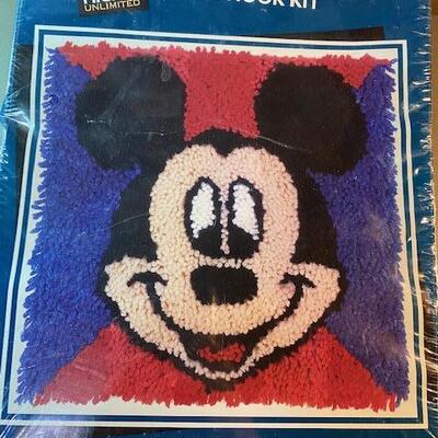 Lot 546 - Mickey Mouse Latch Hook Kit