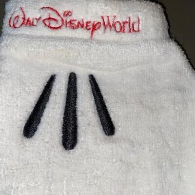 Lot 551-  Mickey Mouse terry bath gloves